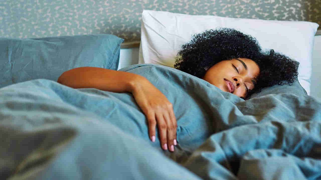 Bad Habits: పడుకున్న తర్వాత ఈ పొరపాటు చేస్తే ఎంత వ్యాయామం చేసినా ప్రయోజనం ఉండదట.. వైద్యుల తాజా రిపోర్టు..