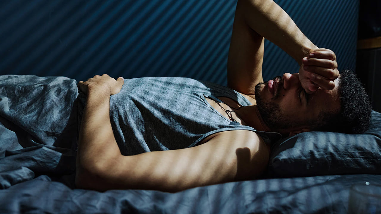 తాజాగా అధ్యయనం ప్రకారం.. నిద్ర లేకపోవడం కూడా విడాకులకు దారి తీస్తుందట. సైకలాజికల్ టుడే ప్రకారం.. నిద్రలేమి మీలో కోపాన్ని పెంచడమే కాకుండా.. మీ సంబంధాలను కూడా ప్రభావితం చేస్తుంది. 