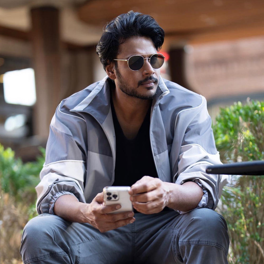 Sundeep Kishan: సందీప్ కిషన్ హీరోగా సివి కుమార్ దర్శకత్వంలో గతంలో వచ్చిన మాయవన్ సినిమా మంచి విజయం సాధించింది. ఇప్పుడు దీనికి సీక్వెల్ మొదలు పెట్టారు దర్శక నిర్మాతలు. ఏకే ఎంటర్‌టైన్మెంట్స్ నిర్మాణంలో సివి కుమార్ దర్శకత్వంలో సందీప్ కిషన్ హీరోగా ఈ సినిమా రాబోతుంది. సంతోష్ నారాయణ్ ఈ సినిమాకు సంగీతం అందిస్తున్నారు. 