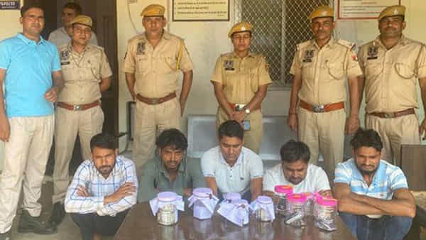 ATM Robbery: ఏటీఎంల నుంచి డబ్బులు కొల్లగొట్టే ముఠా.. చాకచక్యంగా పట్టుకున్న పోలీసులు