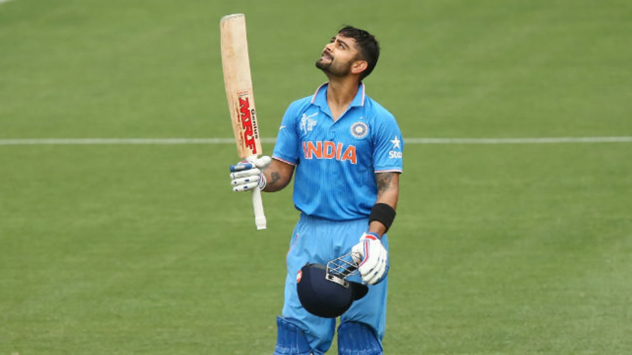 విరాట్ కోహ్లీ: ఒకే ఎడిషన్‌ వన్డే వరల్డ్ కప్‌లో 5 సార్లు 50+ స్కోర్లు చేసిన ఏకైక కెప్టెన్‌ విరాట్ కోహ్లీ. 2019 ప్రపంచ కప్‌లో కోహ్లీ ఈ ఫీట్ సాధించడమే కాక 443 పరుగులు చేశాడు. వరల్డ్ కప్ టోర్నీ చరిత్రలో ఇప్పటివరకు ఏ కెప్టెన్‌ కూడా ఈ విధమైన ప్రదర్శన కనబర్చలేదు.