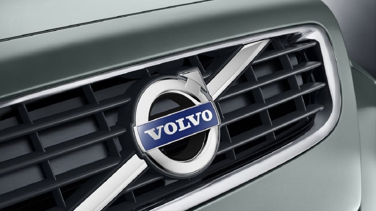 Volvo Cars: ఇక డీజిల్ వాహనాల తయారీకి ఫుల్ స్టాప్.. పూర్తిగా ఎలక్ట్రిక్ కార్లపైనే ఫోకస్.. కీలక ప్రకటన చేసిన వోల్వో..