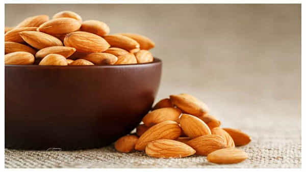 Almonds: రోజూ బాదం తింటే బరువు తగ్గుతామా? తాజా అధ్యయనంలో ఏం తేలిందంటే..?