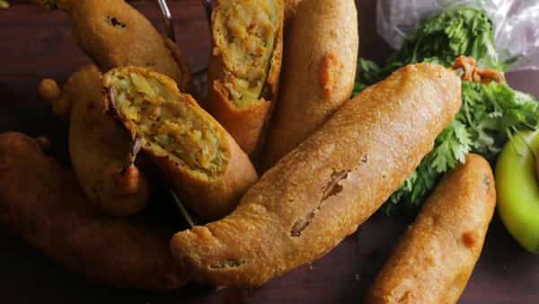 Aloo Stuffed Mirchi Bajji: ఆలూ స్టఫ్డ్ మిర్చీ బజ్జీ ఎప్పుడైనా తిన్నారా.. మిస్ అయినట్టే!
