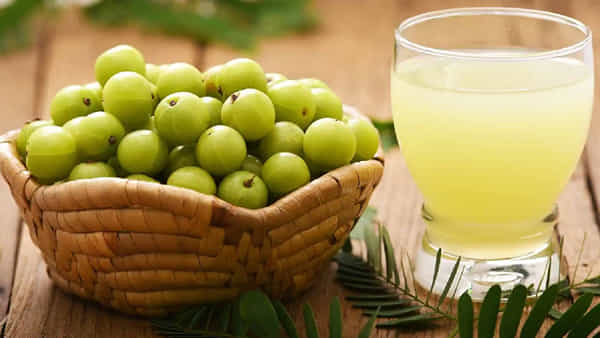 Beauty Care: ఖాళీ కడుపుతో 30 రోజులు ఈ డ్రింక్స్ తాగితే.. మెరిసే అందంతో పాటు.. శరీరంలో అద్భుత మార్పును గమనిస్తారు..