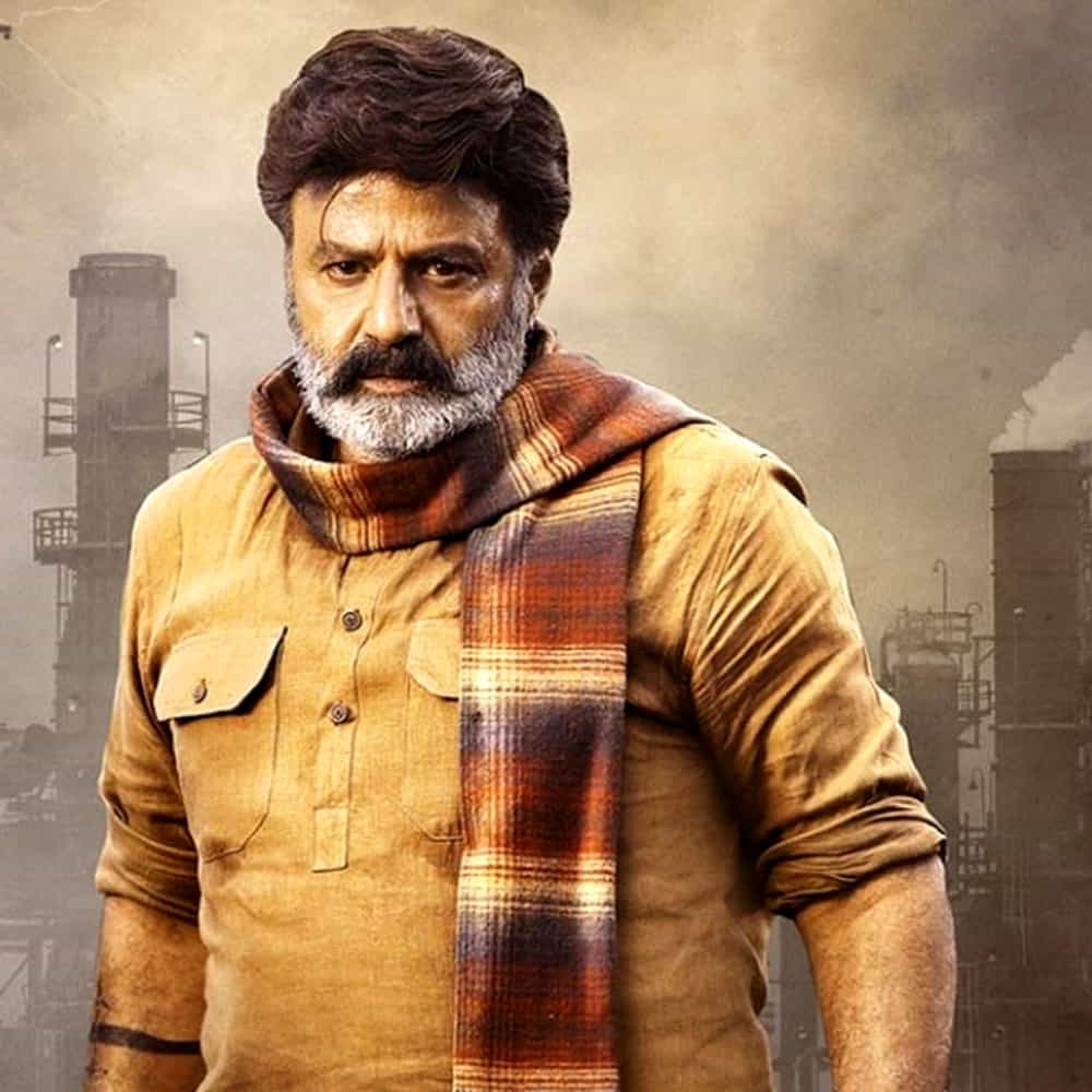 టాలీవుడ్ లో ఈ ఏడాది దాదాపు 50 సినిమాల వరకు ఫ్లాప్ అయ్యాయి. అడపాదడపా ఒకొక్క సినిమా హిట్ అవుతూ వస్తున్నాయి. అయితే బడా హీరోల సినిమాలు అంటే చాలు ప్రేక్షకుల్లో అంచనాలు భారీగా ఉంటాయి. అలాగే ఆ సినిమా హిట్ టాక్ వస్తే చాలు వంద కోట్లు కలెక్ట్ చేయడం పెద్ద కష్టమేమి కాదు. కానీ సినిమాలు నిరాశపరిస్తే మాత్రం సీన్ రివర్స్ అవుతుంది. ఇక ఈ దసరాకు ప్రేక్షకులు భారీ అంచనాలు పెట్టుకున్న సినిమా భగవంత్ కేసరి.