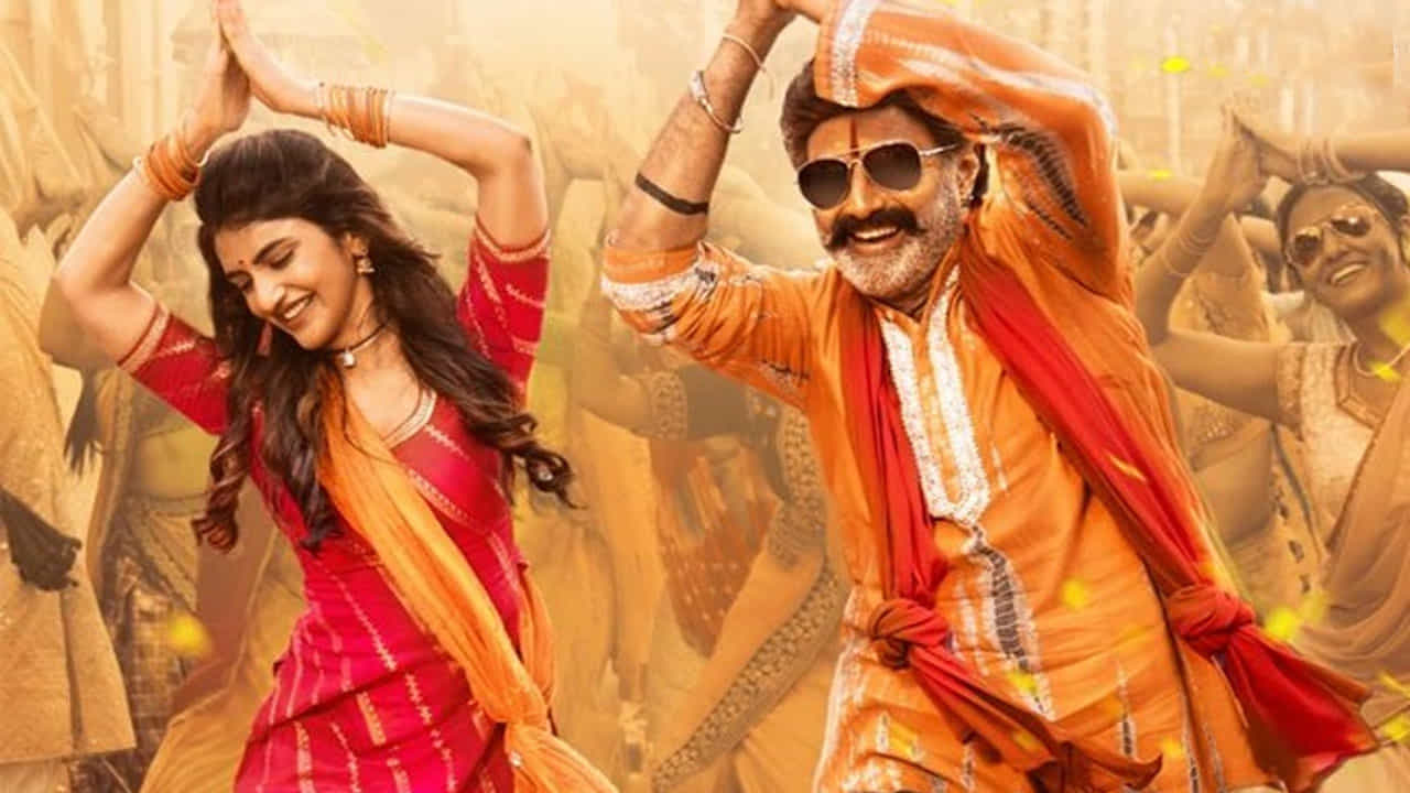 ప్రపంచ వ్యాప్తంగా 1345 థియేటర్స్కు పైగానే రిలీజ్కు రెడీ అయింది భగవంత్ కేసరి. బిజినెస్ కూడా దాదాపు 70 కోట్ల వరకు జరిగింది. అడ్వాన్స్ బుకింగ్స్లోనూ జోరు చూపిస్తున్నారు బాలయ్య.