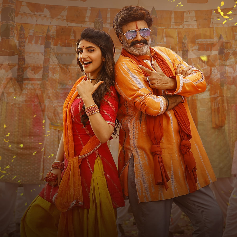 ఖచ్చితంగా లాంగ్ రన్ ఉంటుందని నమ్మకం ఉండడంతో సినిమా బ్రేక్ ఈవెన్ అవుతుందని నమ్ముతున్నారు డిస్ట్రిబ్యూటర్లు కూడా. ఈ సినిమాకు 65 కొత్త బిజినెస్ జరిగింది. 70 కోట్లకు పైగా వస్తే సినిమా హిట్ స్టేటస్ అందుకుంటుంది. ప్రస్తుతం స్లో అండ్ స్టడీ అన్నట్టు వెళ్తున్నాడు కేసరి. ఇదే కంటిన్యూ అయితే దసరా సెలవులు పది రోజులు ఉంటాయి కాబట్టి కచ్చితంగా సినిమా సేఫ్ జోన్ లోకి వస్తుంది. 
