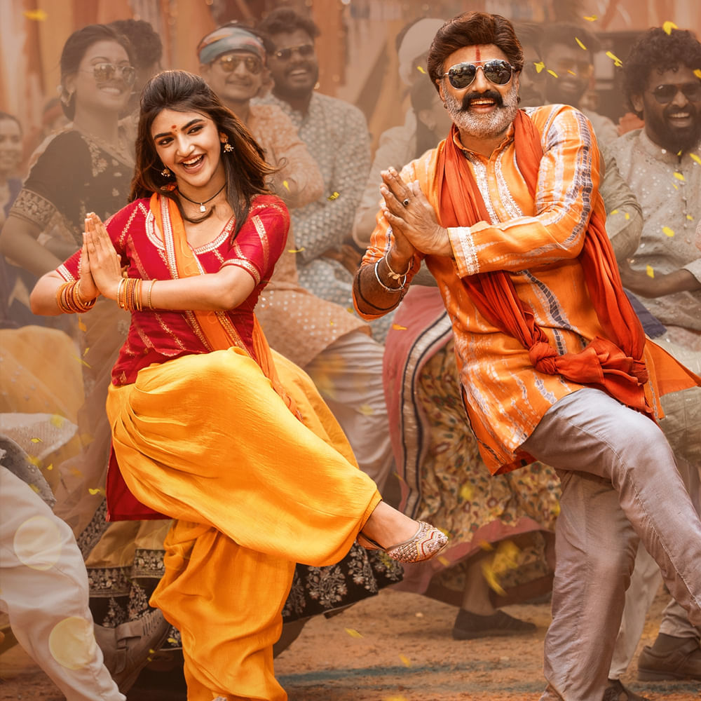 పైగా టైగర్ నాగేశ్వరరావు, లియో కంటే ఫ్యామిలీ ఆడియన్స్ ఎక్కువగా కనెక్ట్ అయ్యే అంశాలు బాలయ్య సినిమాలోనే ఉన్నాయి. కాబట్టి ఇది అడ్వాంటేజ్. మరి వీటన్నింటితో బాలయ్య ఏం చేస్తాడో చూడాలి

