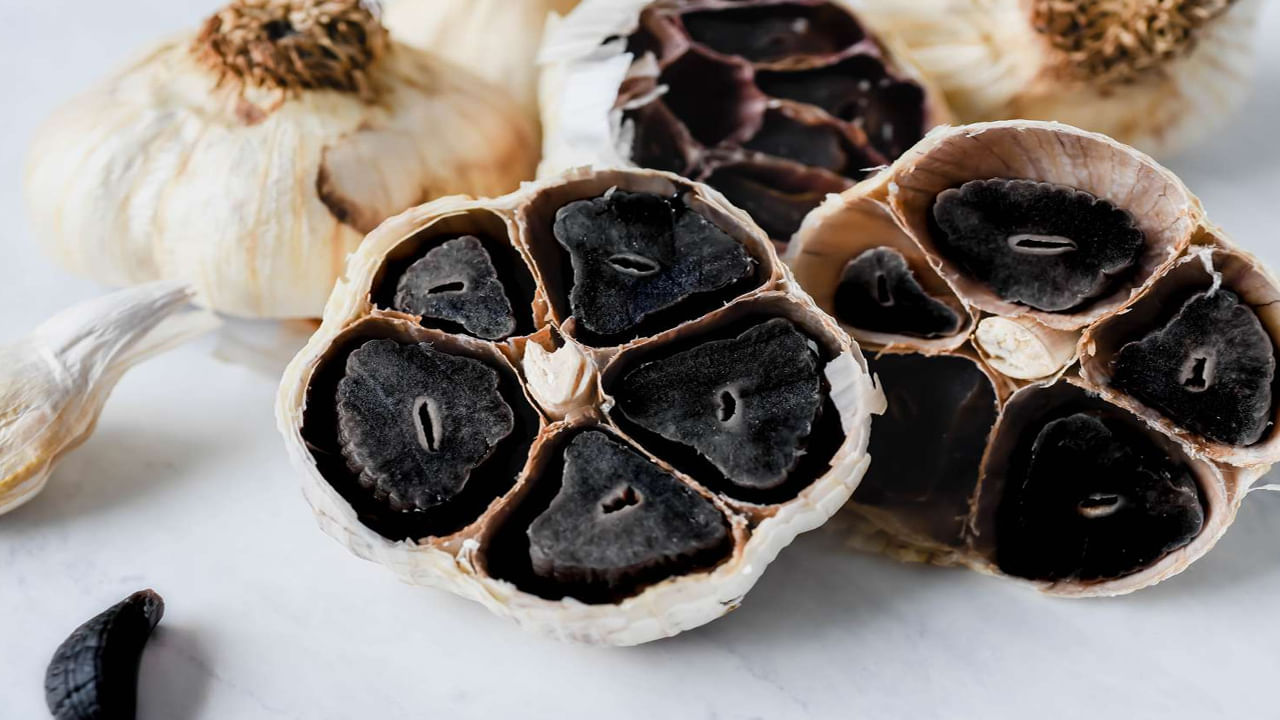 Black Garlic : నల్ల వెల్లుల్లి గురించి మీకు తెలుసా? అవి తింటే ఏమ‌వుతుంది.. ఇది ఎక్కడ దొరుకుతుంది?