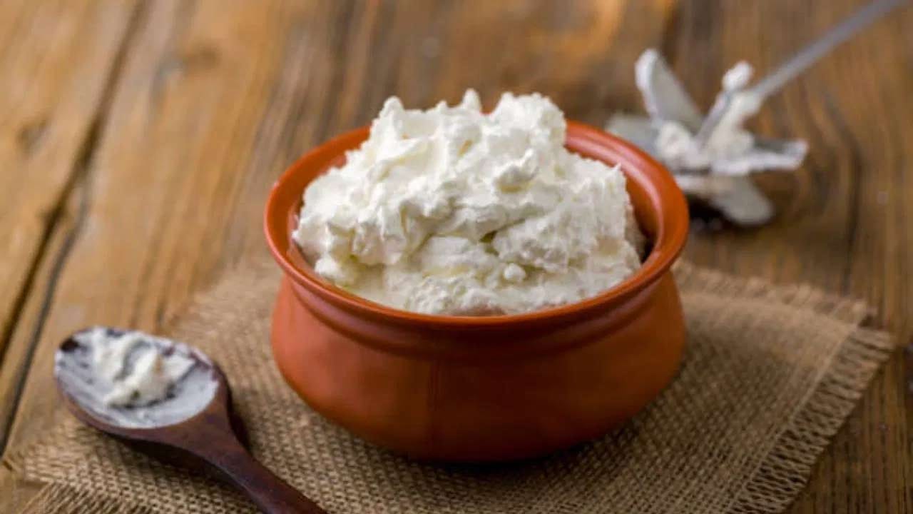 ఇంట్లో వెన్న తయారు చేసి.. దానితో నెయ్యి చేస్తే ఎంత రుచిగా ఉంటుందో ఇది కూడా అంతే రుచిగా ఉంటుంది. ఆలస్యం చేయకుండా ఈ ట్రిక్ ఇప్పుడే ఫాలో అవ్వండి.