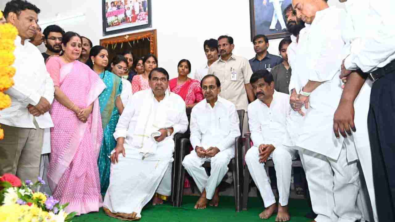 సారొచ్చారు.. సంపూర్ణ ఆరోగ్యంతో కనిపిస్తున్న సీఎం కేసీఆర్