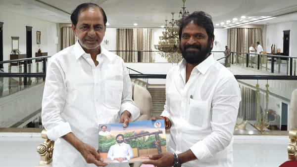 CM KCR: వైరల్ ఫీవర్ నుంచి కోలుకున్న సీఎం కేసీఆర్.. మూడు వారాల తర్వాత పూర్తి ఆరోగ్యంతో..