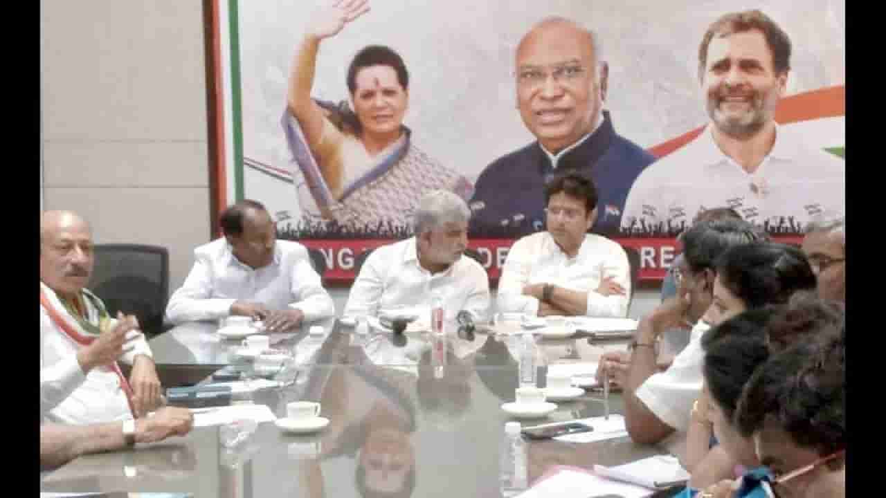 Congress Manifesto: వచ్చే వారం కాంగ్రెస్ పూర్తి స్థాయి మానిఫెస్టో.. 6 గ్యారెంటీలతోపాటు మరికొన్ని హామీలు..!