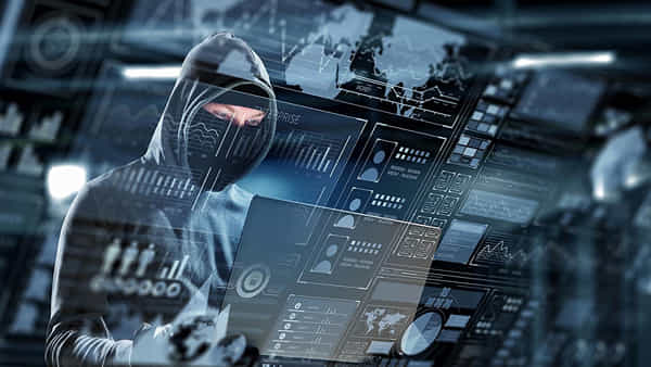 Cyber Frauds: భారతదేశంలో వేగంగా పెరుగుతున్న సైబర్ మోసాలు.. ఈ టిప్స్ పాటిస్తే మీ సొమ్ము సేఫ్