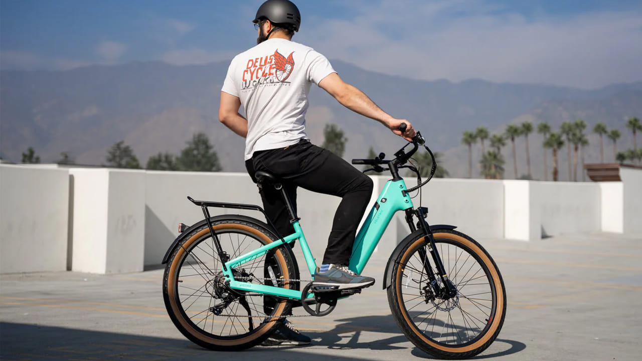 ఈ క్రమంలోనే ఎలక్ట్రిక్‌ సైకిల్‌ ఉపయోగించే వారు టైప్‌ 2 డయాబెటిస్‌ నుంచి బయటపడొచ్చని సూచిస్తున్నారు. దీనికి పరిశోధకులు ఒక లాజిక్‌ చెబుతున్నారు. టైప్‌2 డయాబెటిస్‌ బాధితులు వ్యాయామం చేయడానికి పెద్దగా ఆసక్తి చూపించడం లేదు. అయితే ఎలక్ట్రిక్‌ సైకిల్‌ ఉపయోగిస్తే ఈ సమస్యకు చెక్‌ పెట్టొచ్చని అధ్యయనం చెబుతోంది. 