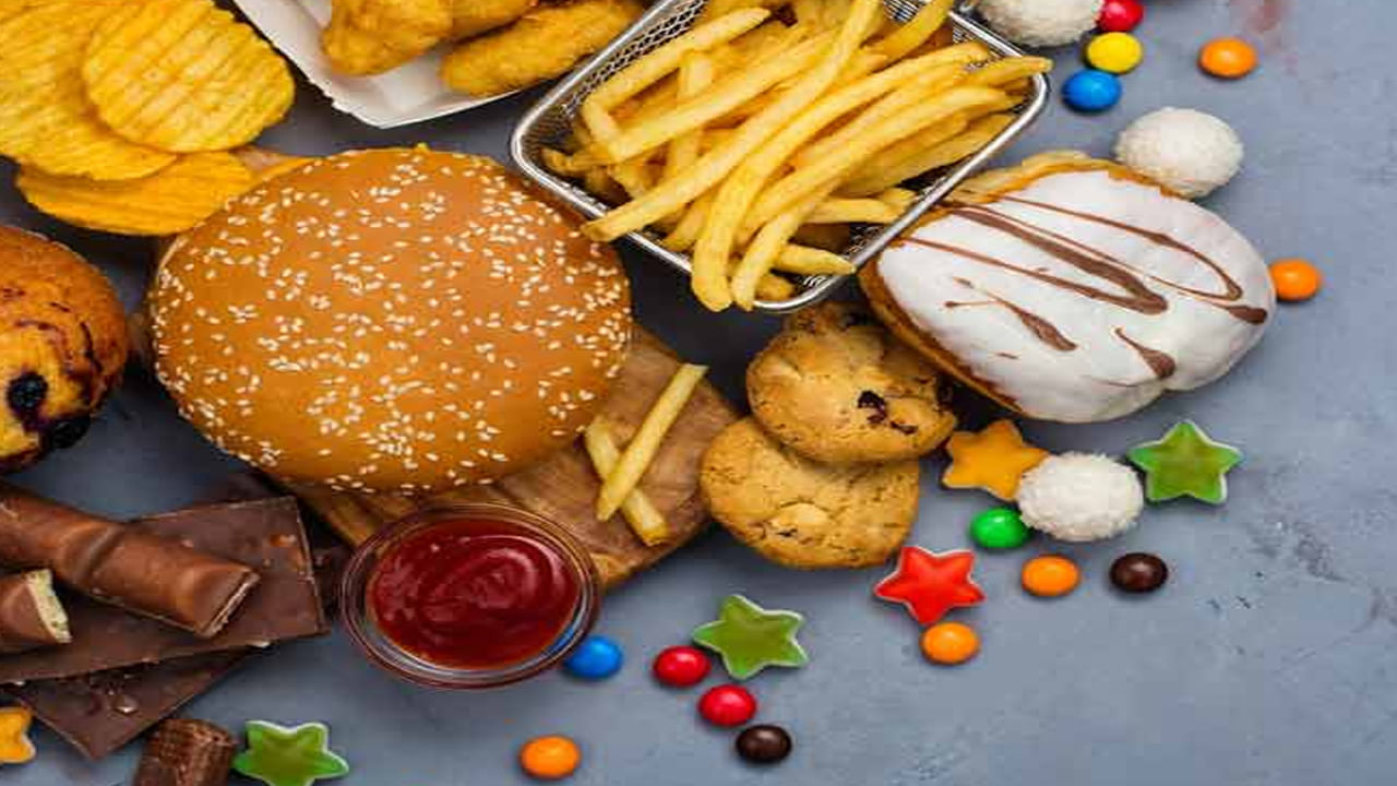 Worst Foods: రోగనిరోధక శక్తిని తగ్గించే ఐదు ఆహారాలు ఇవే.. తెలిసి కూడా తింటున్నారా..