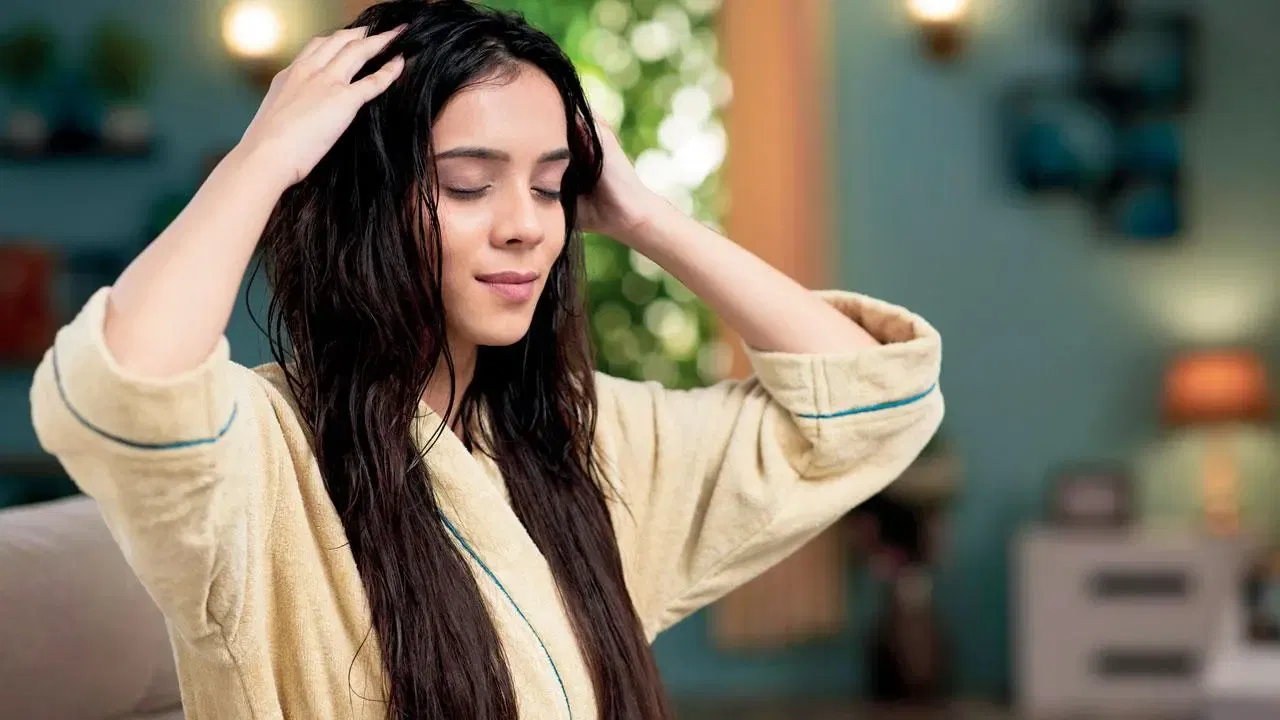Hair Care tips: షాంపూ చేసే ముందు ఇలా చేస్తే జుట్టు భలేగా పెరుగుతుంది!