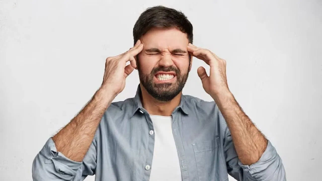 భారతదేశంలోని ప్రతి నలుగురిలో ఒకరికి అధిక రక్తపోటు ఉంది. అందుకే దీన్ని నివారించేందుకు మీ ఆహారాన్ని వీలైనంతగా మెరుగుపరచండి. ఆహారం నుంచి శరీరానికి తగినంత విటమిన్ డి లభించకపోతే, మీరు సప్లిమెంట్లను కూడా తీసుకోవచ్చు.