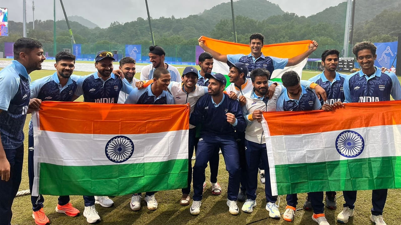 Asian Games 2023: ఆసియా గేమ్స్లో చరిత్ర సృష్టించిన టీమిండియా.. క్రికెట్లో స్వర్ణం గెలిచిన రుతురాజ్ సేన..
