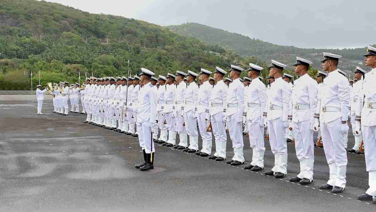 Indian Navy Recruitment 2023: ఎలాంటి రాత పరీక్షలేకుండా కేంద్ర కొలువు.. నౌకాదళంలో 224 ఉద్యోగాలకు నోటిఫికేషన్‌