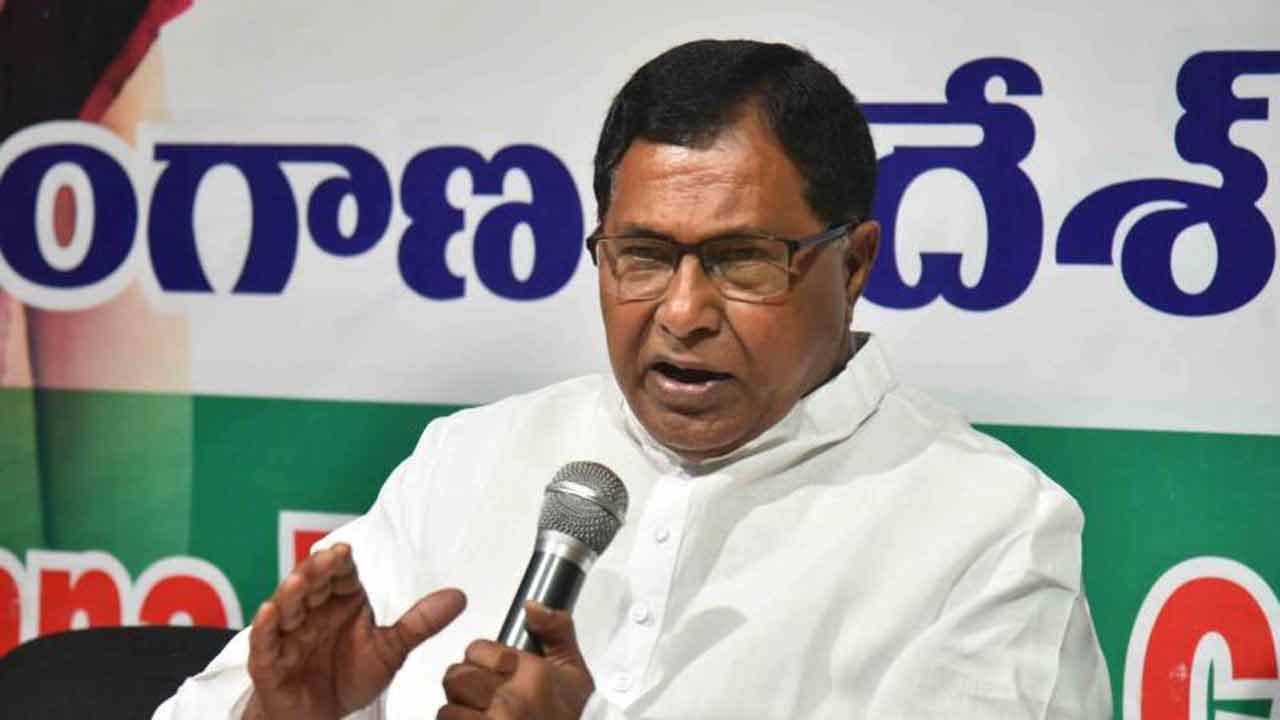 Jana Reddy: సీఎం పదవి రేసులో నేను లేను.. జానారెడ్డి ఆసక్తికర వ్యాఖ్యలు