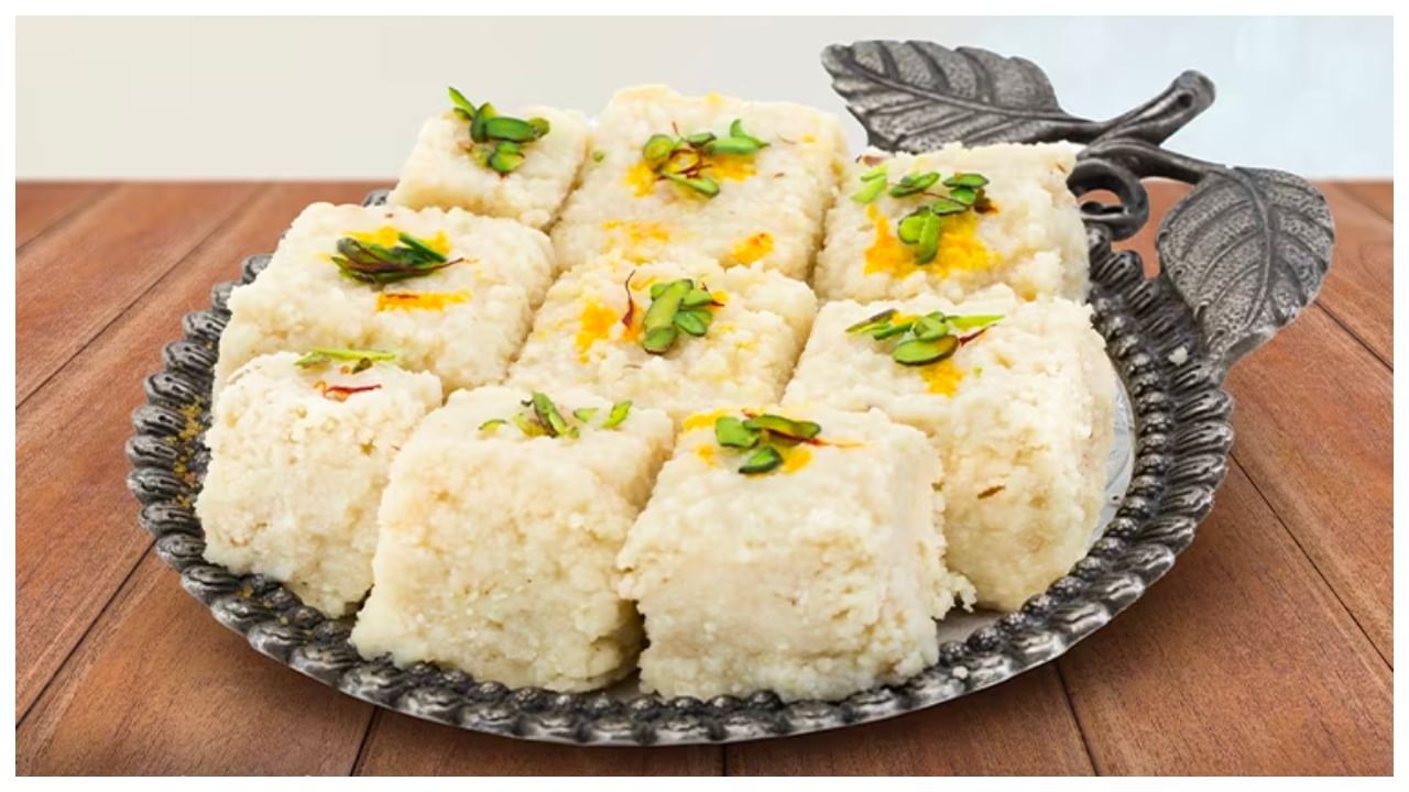 Kalakand Sweet: అప్పటికప్పుడు ఇన్ స్టెంట్ గా కలాకండ్ ను ఇలా తయారు చేసుకోండి.. చాలా రుచిగా ఉంటుంది!!