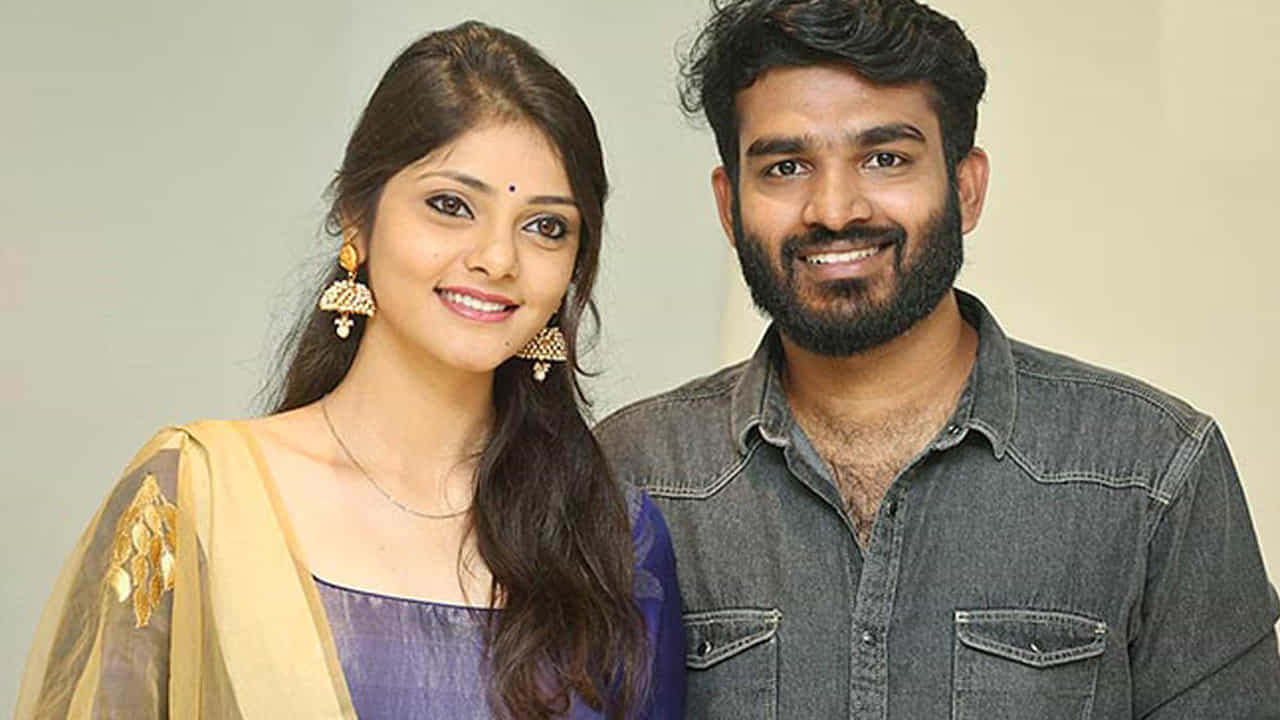 అయితే విజయం కోసం పట్టు వదలని విక్రమార్కుడిలా వరుసగా సినిమాలు చేస్తున్నాడీ యంగ్‌ హీరో. సినిమాల సంగతి పక్కన పెడితే అప్పుడప్పుడు ప్రేమ, రిలేషన్‌ షిప్‌ విషయాలతోనూ వార్తల్లో నిలుస్తున్నాడు కిరణ్‌ అబ్బవరం.