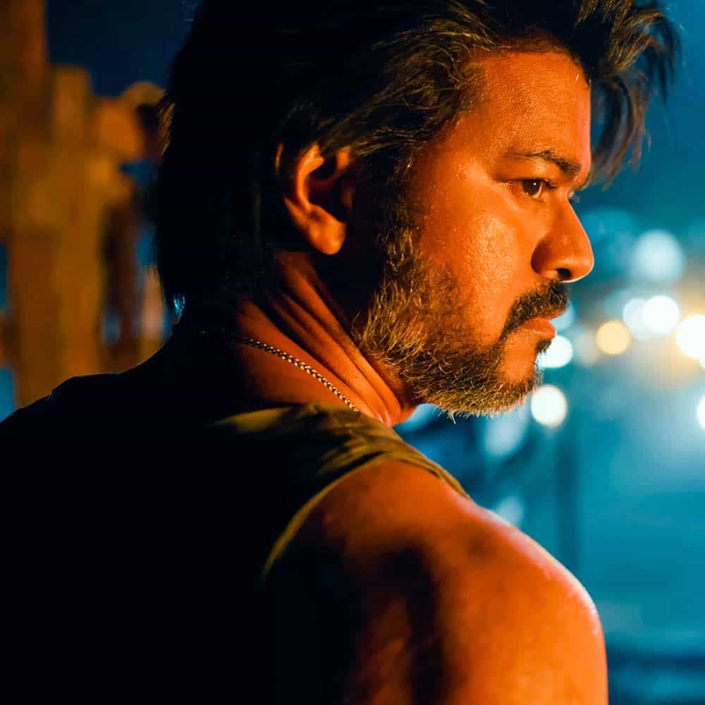 ఖైదీ సూపర్ హిట్ కావటంతో మాస్టర్ సినిమాకు కాస్త భారీగానే ఖర్చు పెట్టారు. విక్రమ్, లియో సినిమాలు భారీ బడ్జెట్ తో రూపొందించిన లోకేష్, కథగా అన్ని సినిమాలను ఒకే స్థాయిలో డిజైన్ చేసిన పెట్టుకున్నానని చెప్పారు. అసలు లియో కథను ఐదేళ్ల క్రితం మరో హీరో కోసం సిద్ధం చేశానని చెప్పారు.