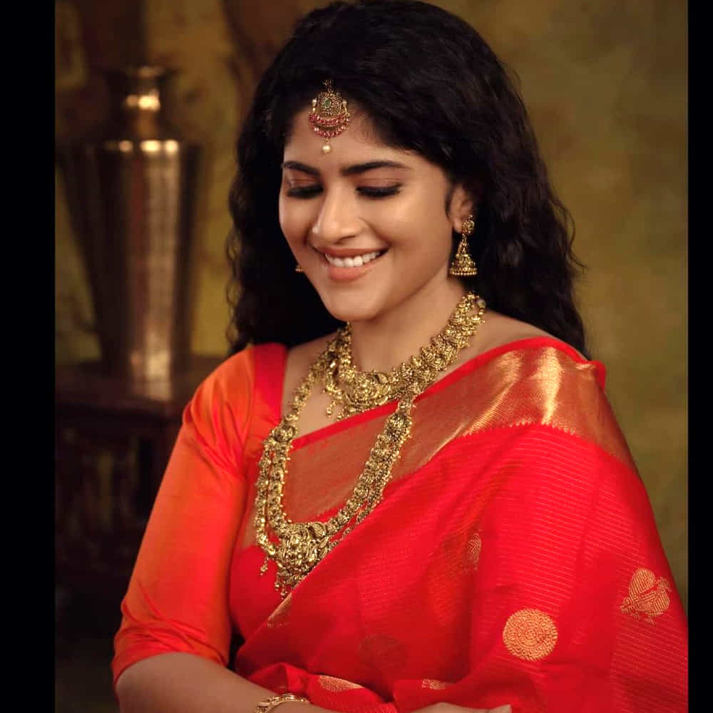 ఆ సినిమా నిరాశపరిచినా.. మేఘా ఆకాష్ నటనకు అందానికి మంచి మార్కులు పడ్డాయి. ఆతర్వాత కూడా నితిన్ తోనే సినిమా చేసింది ఈ చిన్నది.