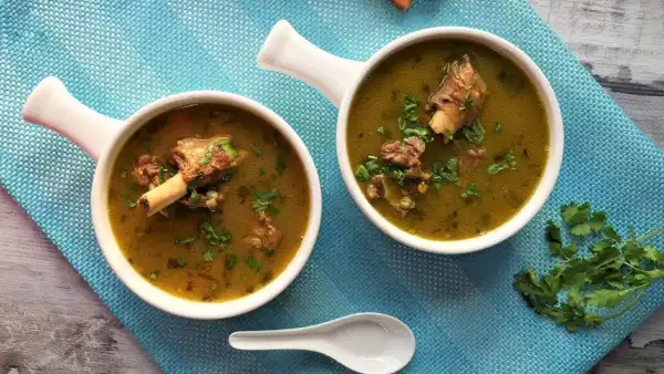 Mutton Paya: మటన్ పాయాను ఈ స్టైల్లో చేస్తే.. వావ్ అనాల్సిందే!