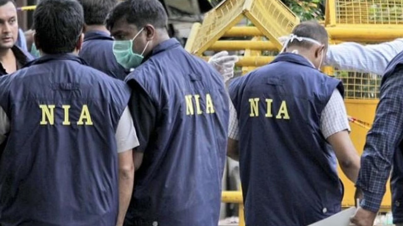 NIA Raids: తెలుగు రాష్ట్రాల్లో కలకలంరేపుతోన్న ఎన్‌ఐఏ సోదాలు.. ఆ నేతల ఇళ్లలో కొనసాగుతోన్న