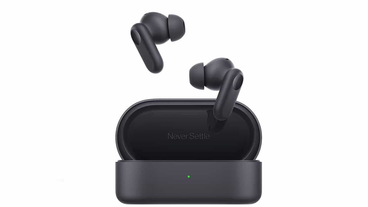 OnePlus Nord Buds 2r: తక్కువ ధరలోనే వన్ప్లస్ వంటి బ్రాండ్కు చెందిన ఇయర్ బడ్స్ను కొనుగోలు చేసే అవకాశం అమెజాన్ కల్పిస్తోంది. ఈ ఇయర్ బడ్స్ అసలు ధర రూ. 2,299కాగా డిస్కౌంట్లో రూ. 1,899కి సొంతం చేసుకోవచ్చు. ఈ ఇయర్ బడ్స్ను ఒక్కసారి ఛార్జ్ చేస్తే 38 గంటలు నాన్ స్టాప్ మ్యూజిక్ ఎంజాయ్ చేయొచ్చు.