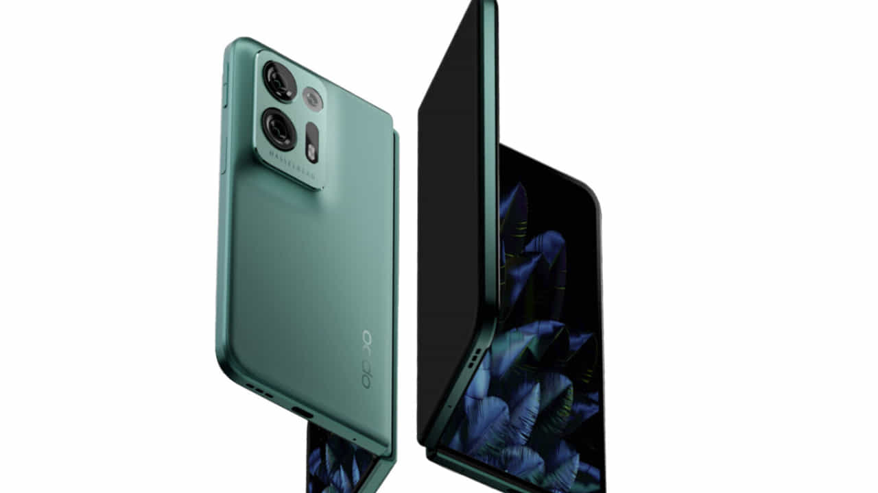 OnePlus Open ధరకు సంబంధించిన సమాచారం లీక్ అయింది. టిప్స్టర్ ప్రకారం, వన్ప్లస్ ఓపెన్ ధర సుమారు 1.2 లక్షలు. ఇటీవల విడుదల చేసిన Samsung Galaxy Z Fold 5కి ఇది గట్టి పోటీనిస్తుందని చెబుతున్నారు. Galaxy Z Fold 5 ధర రూ.1,54,999 ఉంది.