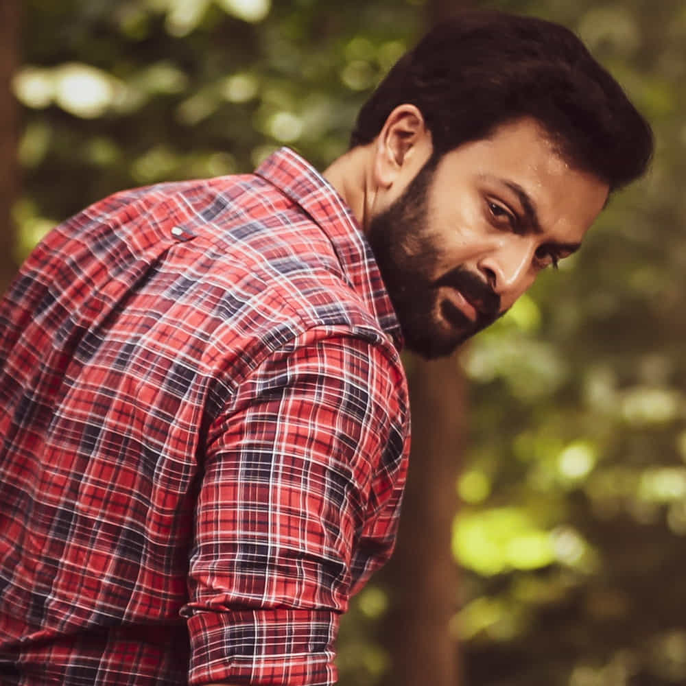 ఆల్రెడీ సూపర్ హిట్ అయిన లూసీఫర్ సినిమాకు సీక్వెల్ ను రూపొందిస్తున్నారు పృథ్వీరాజ్. ఈ సినిమాతో దర్శకుడిగానూ పాన్ ఇండియా మార్కెట్ ను టార్గెట్ చేస్తున్నారు.