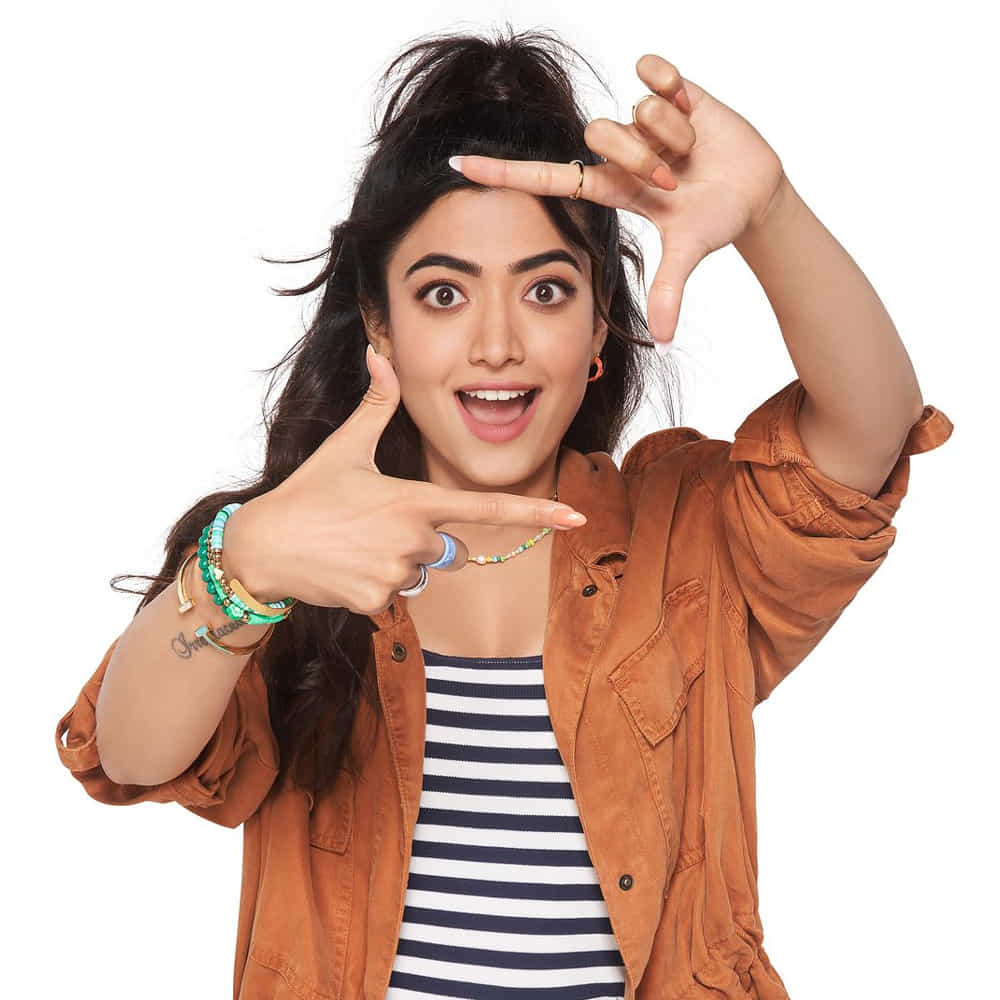 ఆల్రెడీ నార్త్‌లో అదే ప్రాక్టీస్‌లో ఉన్న రష్మిక.. ఇప్పుడు సౌత్‌లోనూ అదే ప్లాన్ చేస్తున్నారు. నేషనల్‌ క్రష్ రష్మిక హీరోయిన్‌గా రాహుల్‌ రవీంద్రన్ దర్శకత్వంలో ఓ లేడీ ఓరియంటెడ్‌ సినిమా ఎనౌన్స్ అయ్యింది.