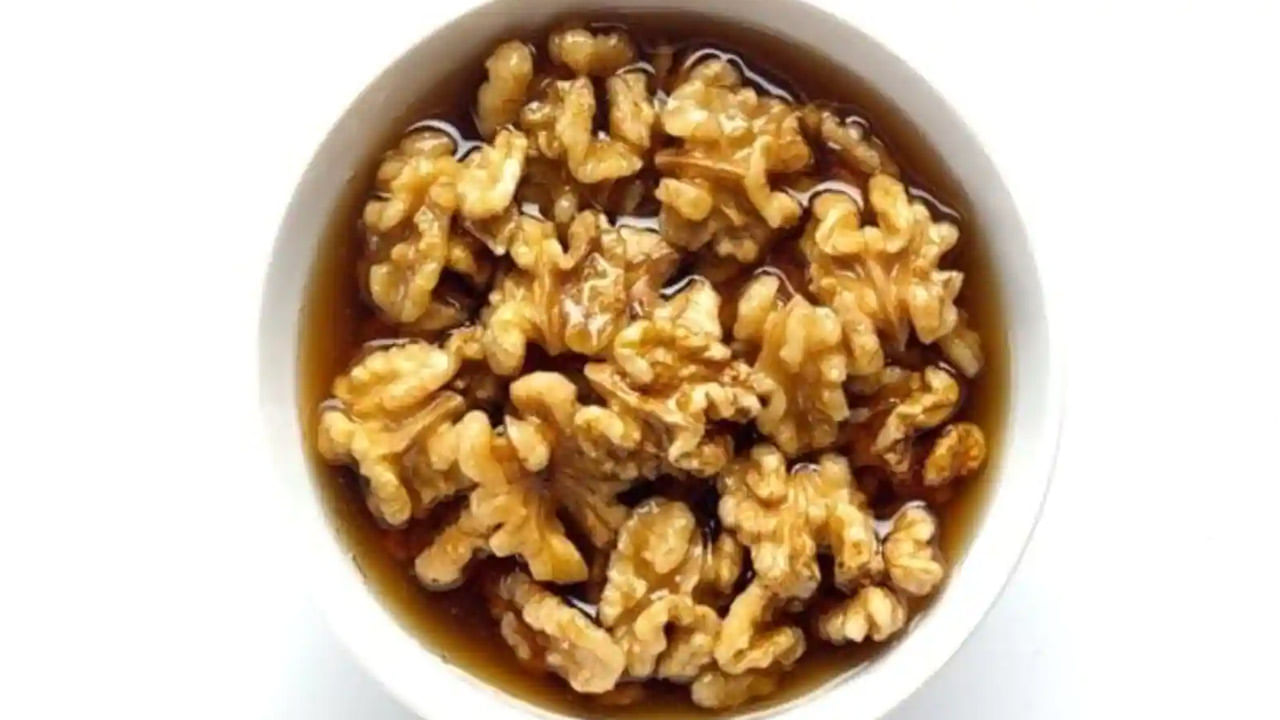 Walnuts Benefits రోజుకు 4 నానబెట్టిన వాల్‌నట్స్‌ తింటే ఎన్ని లాభాలో