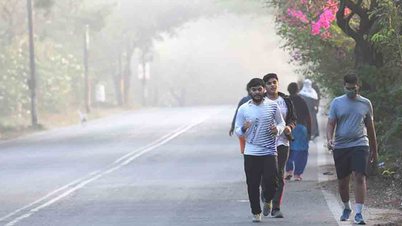 Telangana: రాష్ట్రంలో మొదలైన చలి తీవ్రత.. తగ్గుతోన్న ఉష్ణోగ్రతలు..