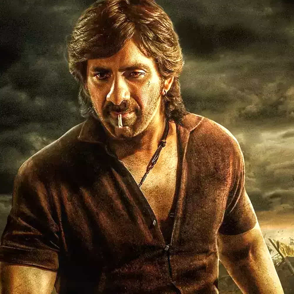 అలాగే ఈ దసరా వార్ లో మాస్ మహారాజ రవితేజ కూడా కాలు దువ్వుతున్నారు. రవితేజ నటించిన టైగర్ నాగేశ్వరరావు సినిమా రేపు (అక్టోబర్20)న విడుదల కానుంది. ఈ సినిమాతో తొలిసారి పాన్ ఇండియా వరల్డ్ లోకి అడుగు పెడుతున్నాడు. ఈ సినిమా పై భారీ అంచనాలు నెలకొన్నాయి. పాన్ ఇండియా మూవీ కావడమతొ ఈ సినిమాకు మంచి ఓపినింగ్స్ వస్తాయని అంటున్నారు. అలాగే సినిమా హిట్ టాక్ వస్తే వందకోట్లు వసూల్ చేయడం గ్యారెంటీ..