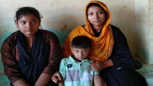 టిక్టాక్లో ప్రేమ.. ప్రియుడి కోసం ముగ్గురు పిల్లలతో సరిహద్దులు దాటిన దిల్రూబా.. ట్విస్ట్ ఏంటంటే..