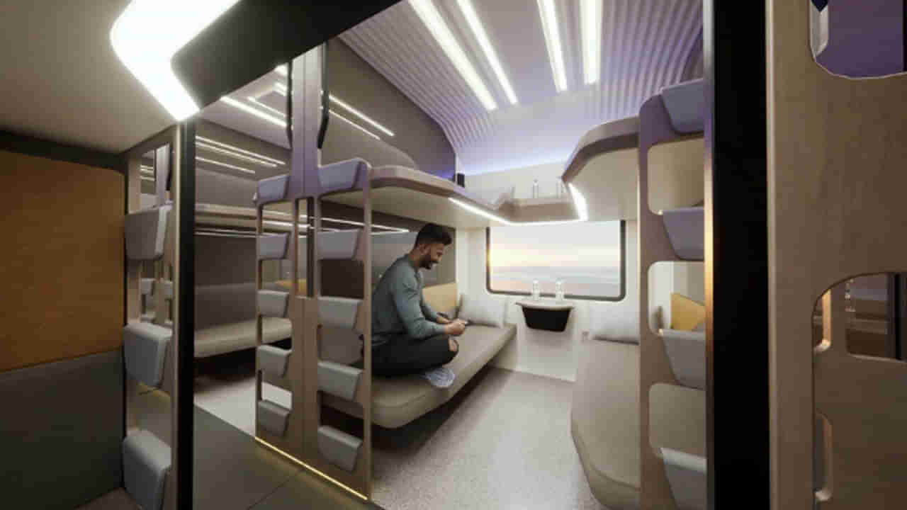 Vande Bharat Express: రైలు ప్రయాణికులకు గుడ్ న్యూస్.. త్వరలో స్లీపర్ కోచ్‌లతో వందేభారత్ ఎక్స్‌ప్రెస్‌ రైళ్లు..