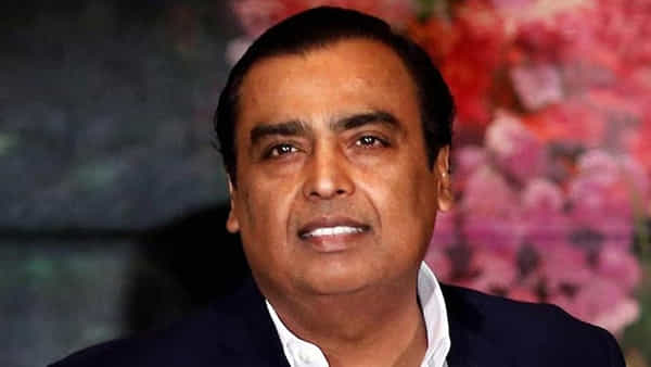 Mukesh Ambani: ముకేశ్ అంబానీకి బ్లాక్మెయిలింగ్ పాల్పడుతున్న తెలంగాణ వ్యక్తి అరెస్ట్