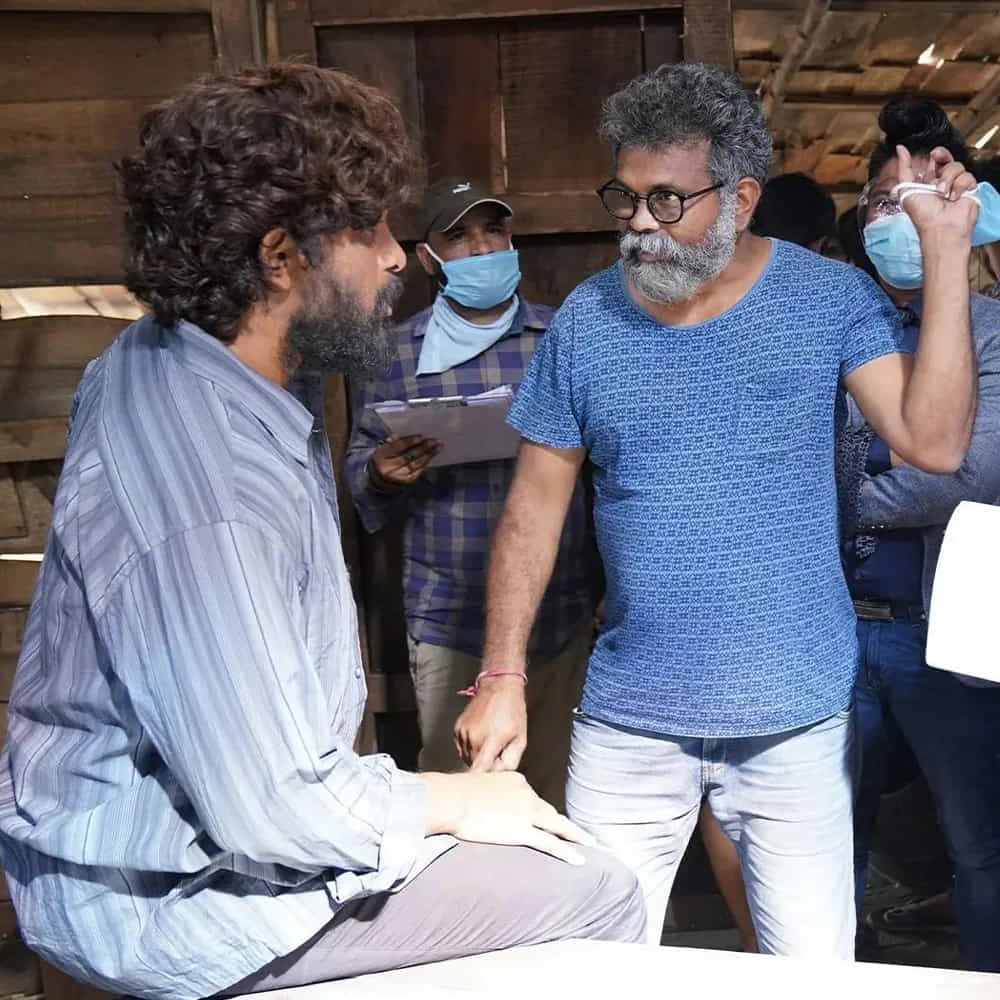 పుష్ప 2లో బన్నీ డాన్స్ జాతర చూడబోతున్నారని తెలుస్తుంది. మరోసారి ఆ సినిమాపై విపరీతమైన అంచనాలు పెరిగేలా చేస్తోంది. ఈ న్యూస్ ఇప్పడు నెట్టింట ట్రెండ్‌ అవుతోంది.