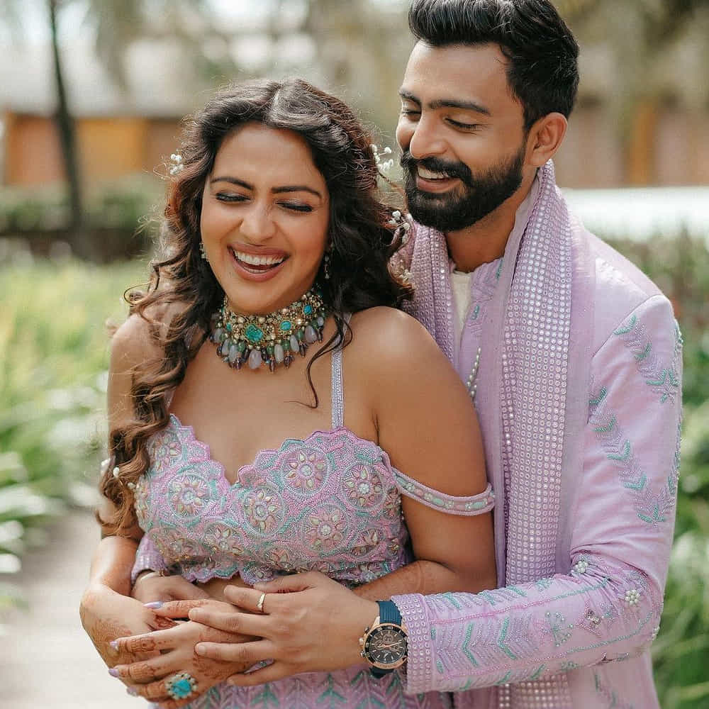 జీవితంలో కొత్త దశను ప్రారంభించారు హీరోయిన్ అమలా పాల్. తన ప్రియుడు జగత్ దేశాయ్ను ఆదివారం రెండో వివాహం చేసుకున్నారు అమలా. కేరళలోని కొచ్చిలో నవంబర్ 5న సాయంత్రం వీరి వివాహం ఘనంగా జరిగింది.