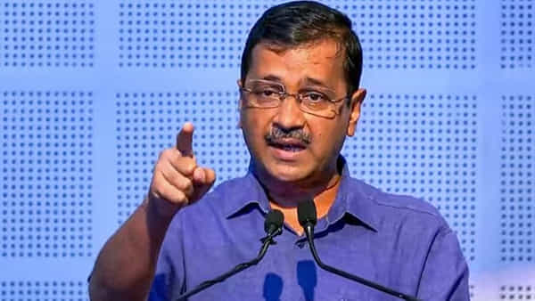 Arvind Kejriwal: ఈడీకి లేఖ రాసిన ఢిల్లీ సీఎం.. సమన్లపై స్పందించిన ఆమ్ ఆద్మీ నేతలు..