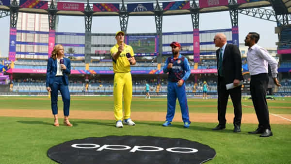 AUS vs AFG: టాస్ గెలిచిన ఆఫ్ఘాన్.. ఆసీస్ బౌలర్లకు చుక్కలు చూపిస్తోన్న ఓపెనర్లు..