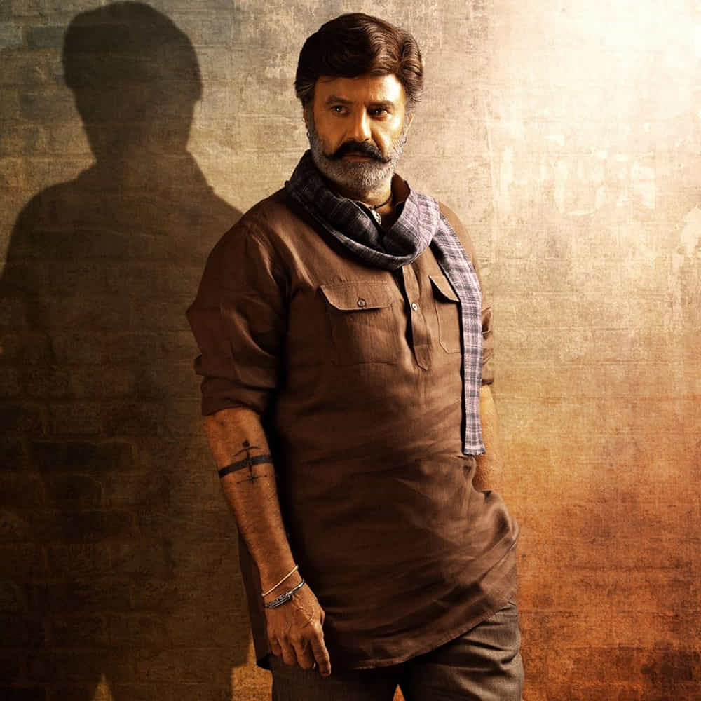 ఈ సినిమా కోసం పూర్తిగా మేకోవర్ అవుతున్నారు బాలయ్య. మరోసారి ఏజ్డ్గానే కనిపించబోతున్నారు. కాజల్, త్రిషలలో ఎవరో ఒకరు బాలయ్యతో నటించే అవకాశాలున్నాయి. మార్చ్ 2024లో రిలీజ్కు ప్లాన్ చేస్తున్నారు మేకర్స్.