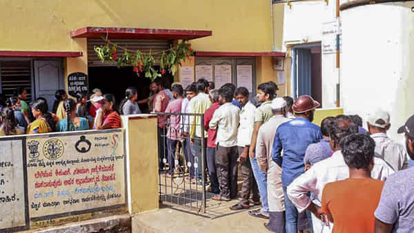 Election Commission: ఎన్నికల కమిషన్కి వినూత్న వినతి.. పోలింగ్ రోజు ఓటర్లకి ఆ టెస్ట్ చేయాలన్న అసోసియేషన్