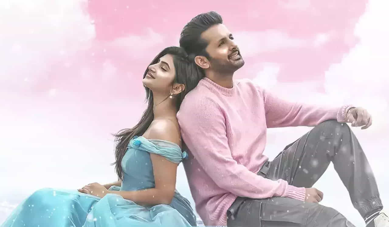 ఈ సినిమా షూటింగ్ దాదాపు 70% పూర్తయిపోయింది. పోస్ట్ ప్రొడక్షన్ పనులు కూడా వేగంగా జరుగుతున్నాయి. ఒకవైపు షూటింగ్ చేస్తూ.. డబ్బింగ్ కార్యక్రమాలు కూడా చూసుకుంటున్నాడు దర్శకుడు వేణు శ్రీరామ్. అసలే మాత్రం సందడి లేకుండా ఇంత పెద్ద సినిమాను పూర్తి చేయడం అనేది చిన్న విషయం కాదు. అన్నీ అనుకున్నట్టు జరిగితే 2024 ఫిబ్రవరిలో ఈ సినిమా విడుదల కావడం ఖాయం.