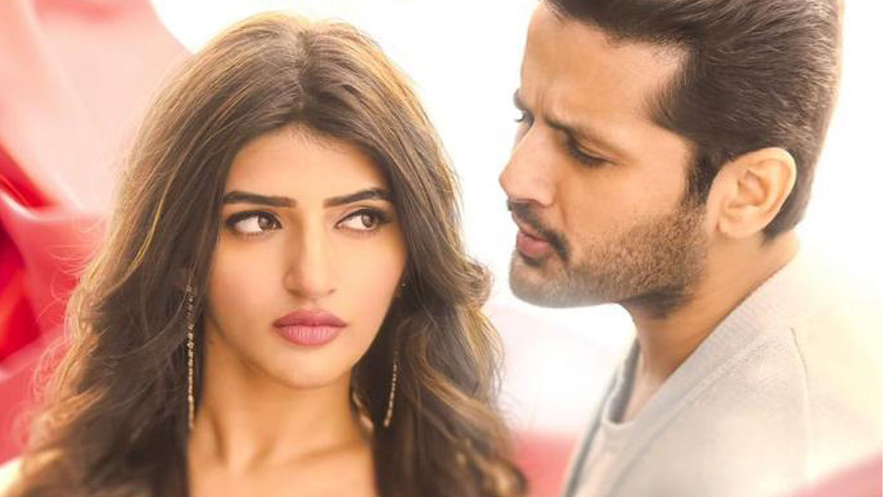 Nithiin: 300 మంది డ్యాన్సర్లతో నితిన్, శ్రీలీల స్టెప్పులు.. 'ఎక్స్‌ట్రా ఆర్డినరీ మ్యాన్' మాస్ సాంగ్..